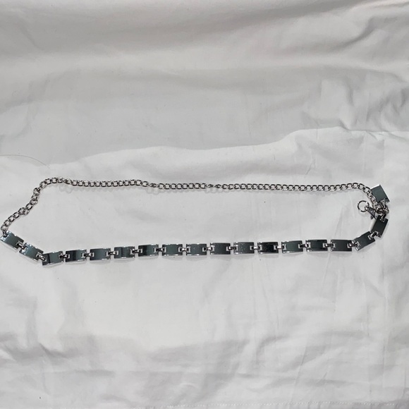 Silver Link Belt - Picture 1 of 4